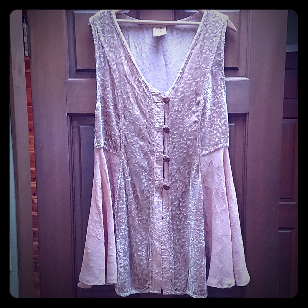 Uru Silk Rayon Blend Burnout Velvet Top